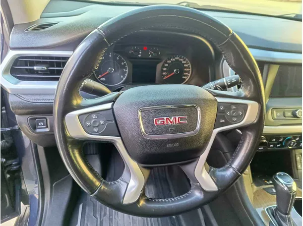 Car image 24