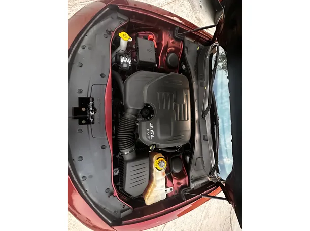 Car image 28