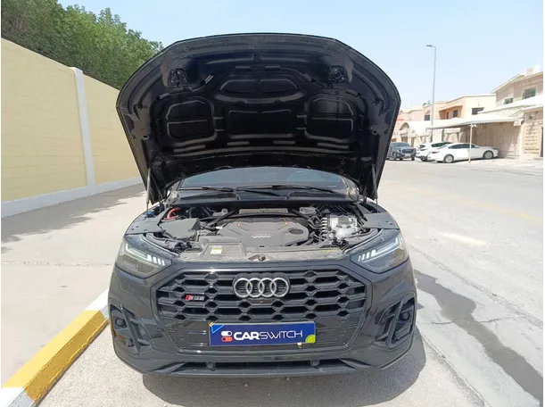 Car image 38