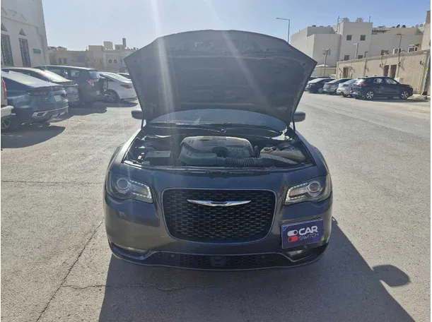 Car image 23