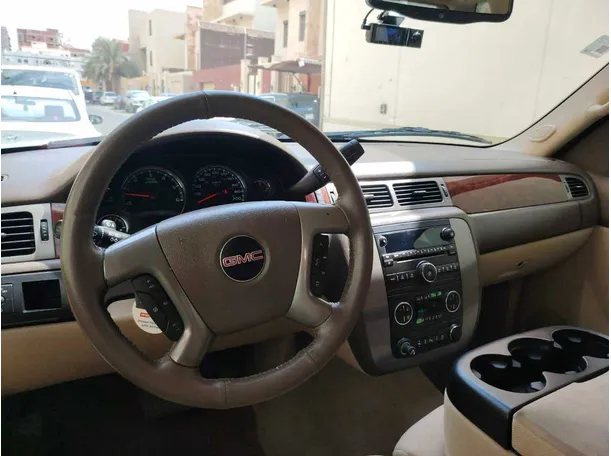 Car image 31
