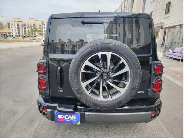 Car image 5