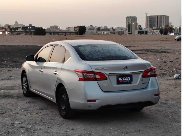 Car image 7