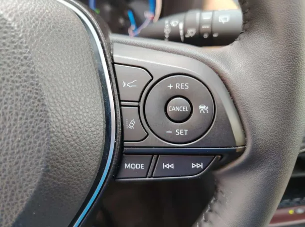 Car image 36