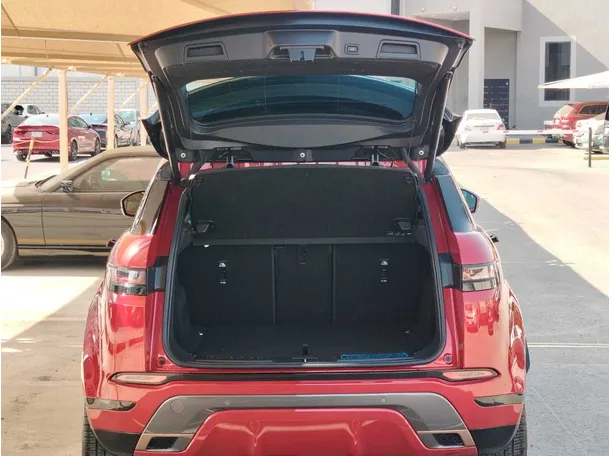 Car image 26
