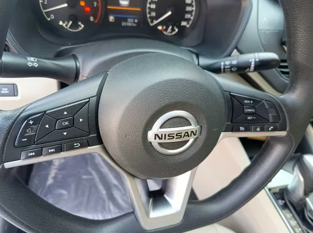 Car image 22