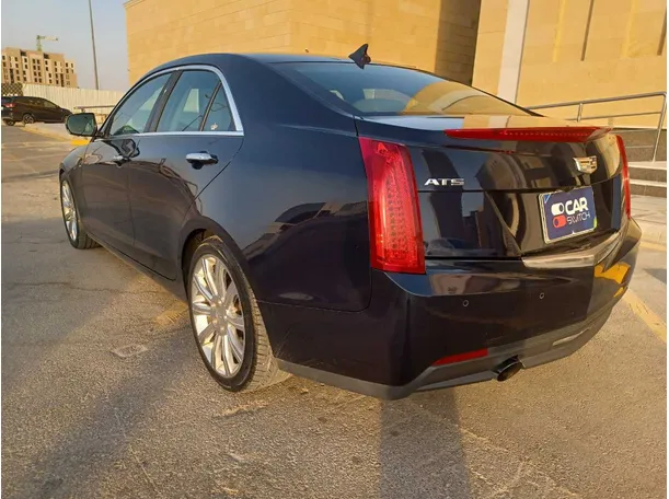 Car image 7