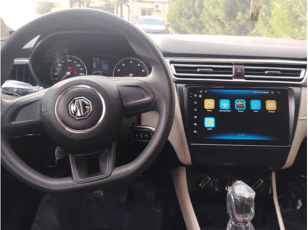 Car image 20