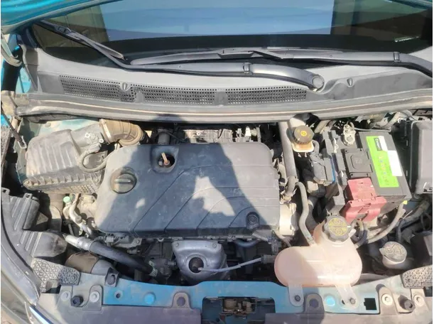 Car image 43