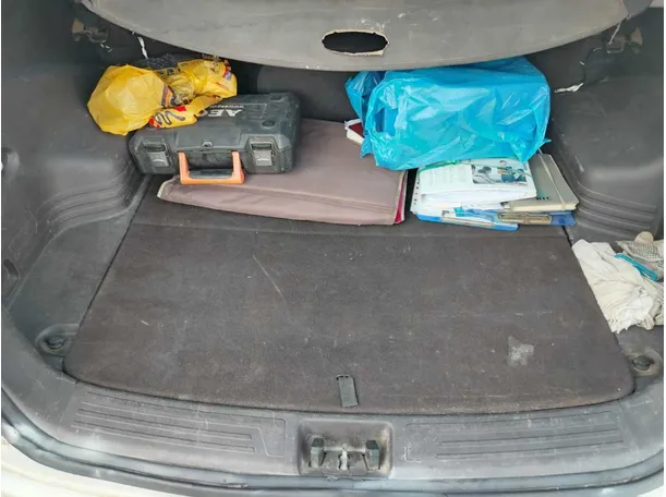 Car image 23