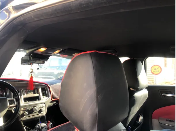Car image 15