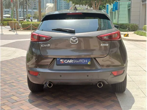 Car image 6