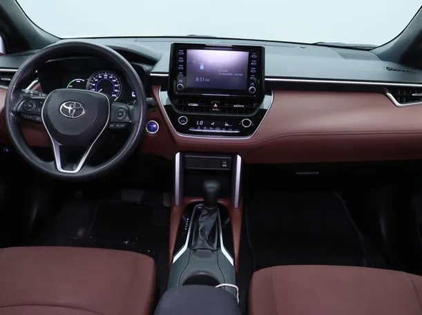 Car image 14