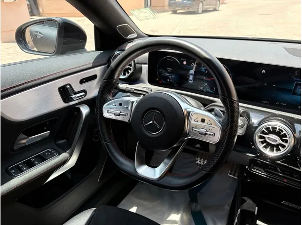 Car image 22