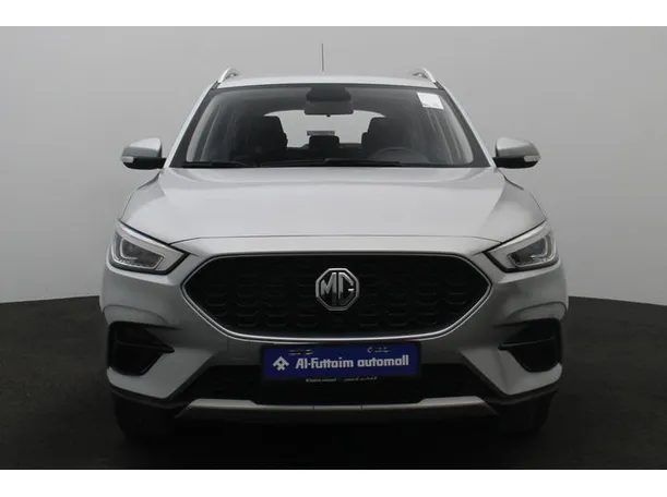 Car image 11