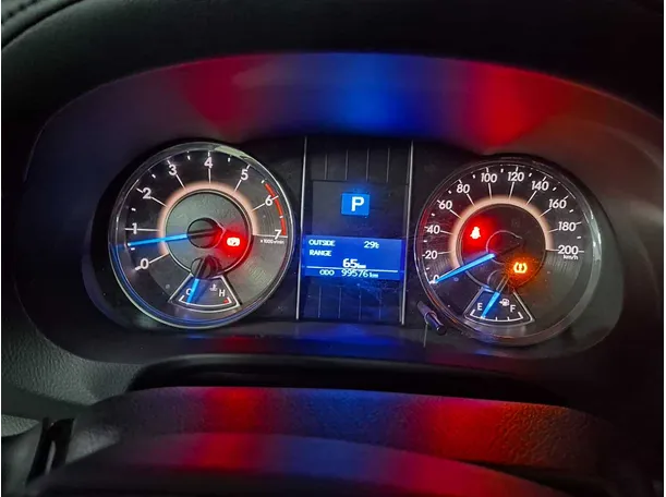 Car image 22