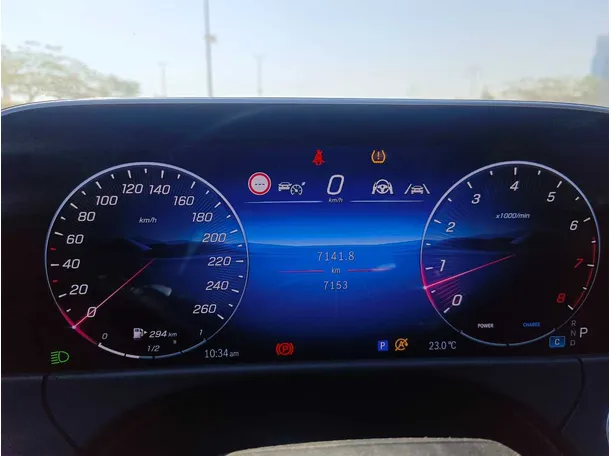 Car image 28