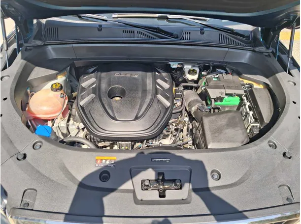 Car image 21
