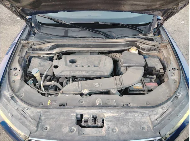Car image 34