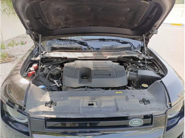 Car image 25
