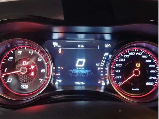 Car image 21