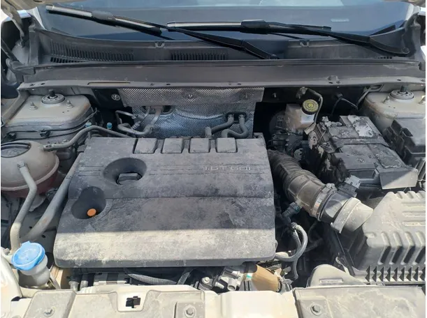 Car image 21