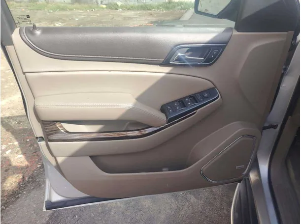 Car image 43