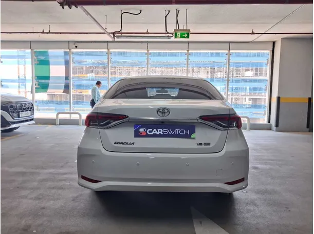 Car image 6