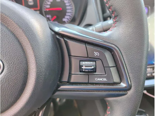 Car image 40