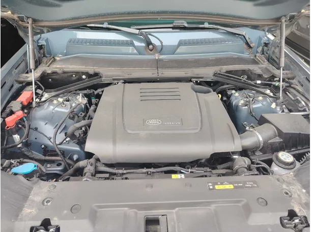 Car image 37