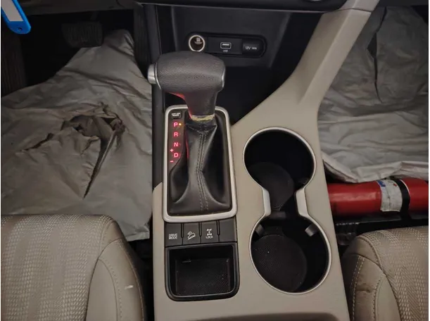 Car image 22