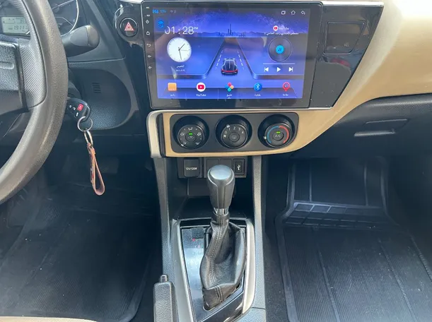 Car image 17