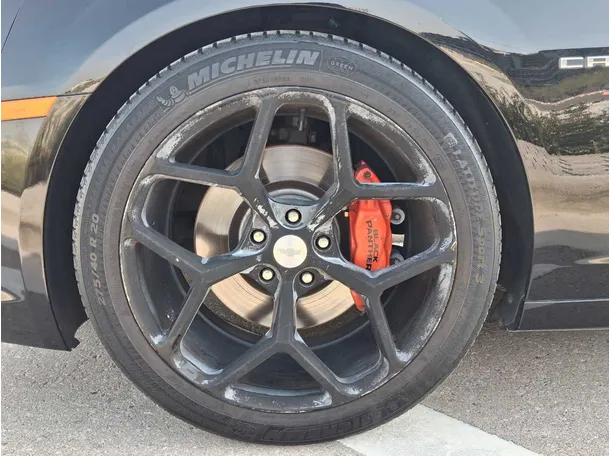 Car image 9
