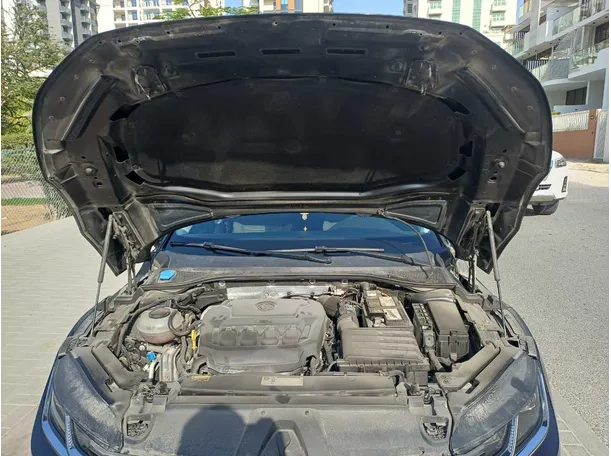Car image 23