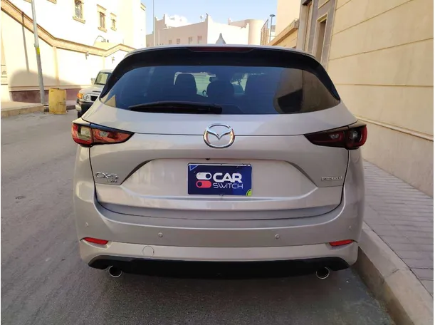 Car image 6