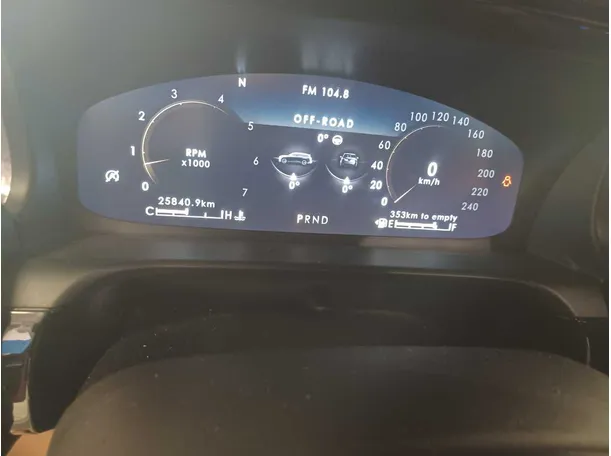 Car image 22
