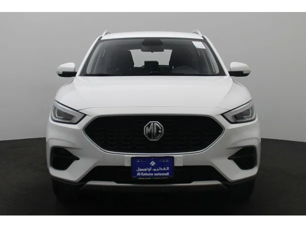 Car image 11