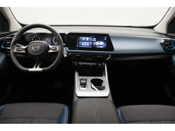 Car image 14