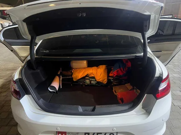 Car image 15