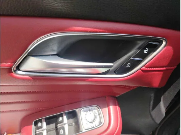 Car image 35