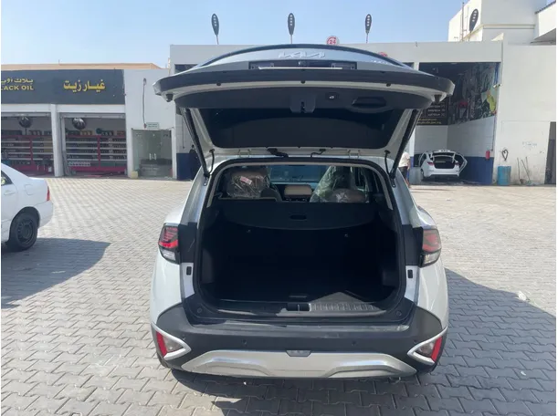 Car image 22