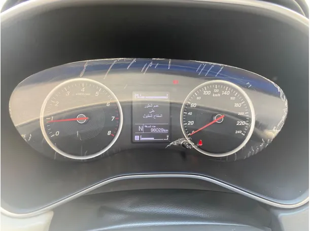 Car image 18