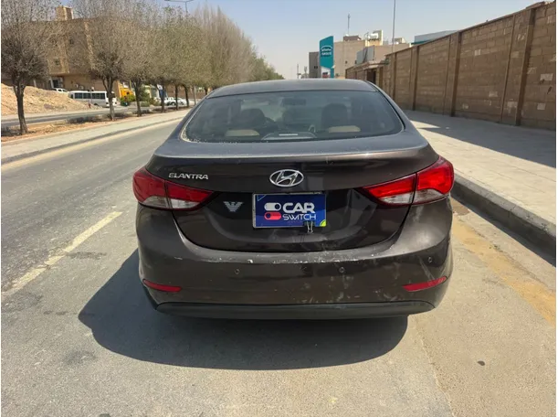 Car image 6