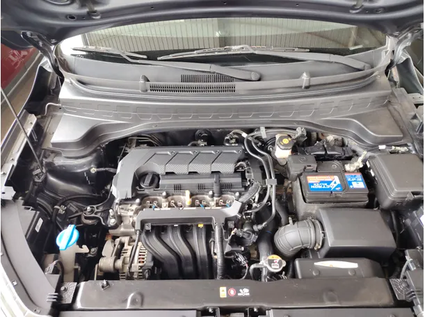 Car image 27