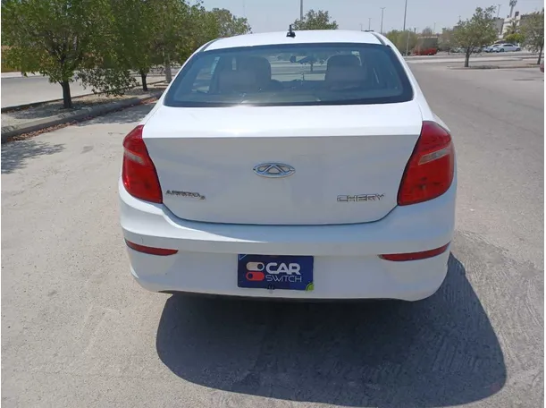 Car image 6
