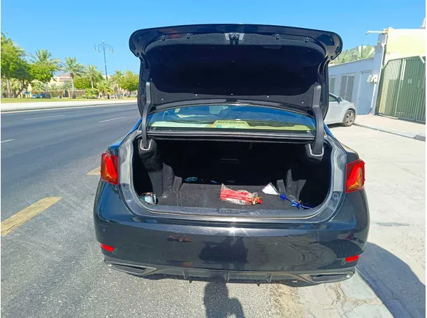 Car image 31