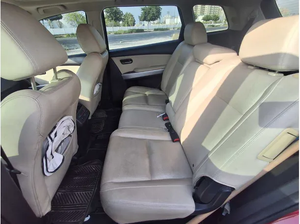 Car image 13