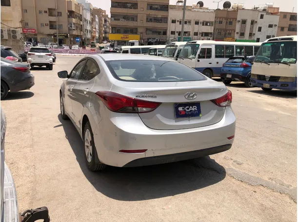Car image 7