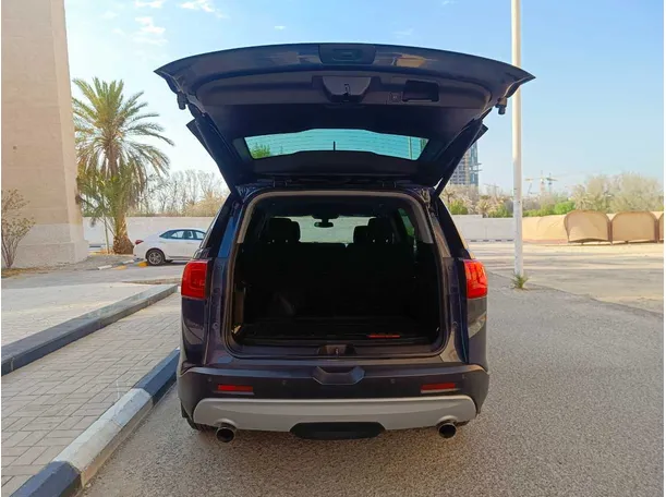 Car image 28
