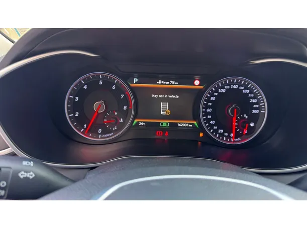 Car image 20
